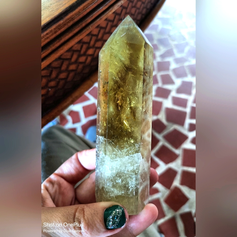 Natural Citrine Quartz Crystal Tower high quality with phantom